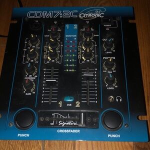 Dj mixer citronic